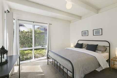 Mysa Anglesea Sleeps 7 WiFi SmartTV Cafes Shops - Accommodation Australia 6