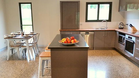 3 Bells Alpine Cottage - Accommodation Australia 14