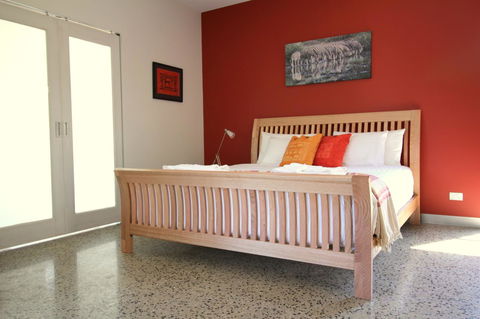 3 Bells Alpine Cottage - Accommodation Australia 3