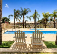 Lakeside Country Club - Bed n Breakfasts