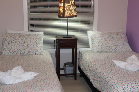 Australian Home Away @ Box Hill 2 Bedroom - Accommodation Australia 4