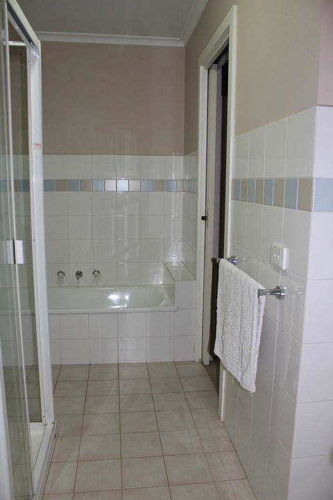 Australian Home Away @ Box Hill 2 Bedroom - Accommodation Australia 11