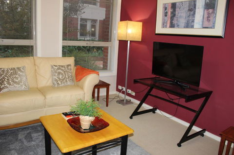 Australian Home Away @ Box Hill 2 Bedroom - Accommodation Australia 6