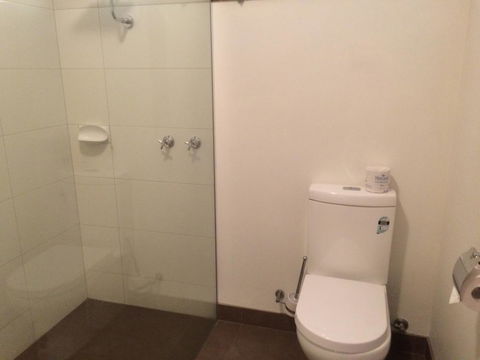 Ambassador Motor Inn - Accommodation Australia 18