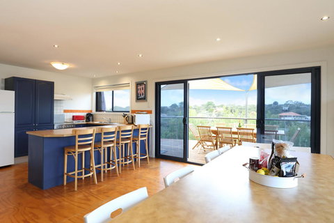 Via Nuova - Australia Shopping 3