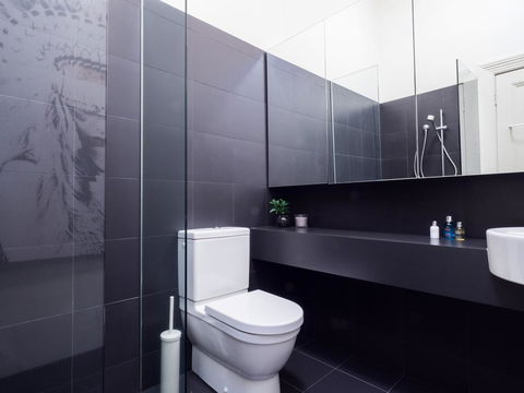LittleStay Airlie - 2 Bedroom House - Australia Shopping 35