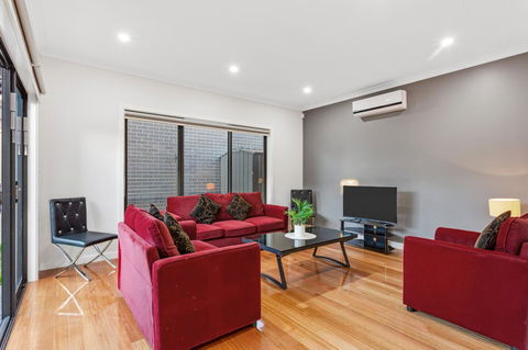 Biggs Villas Melbourne - Accommodation Australia 3