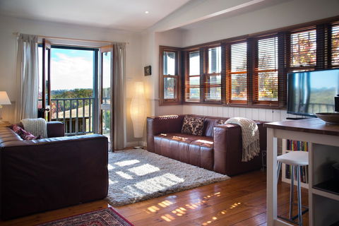 Cabrito - Accommodation Australia 6