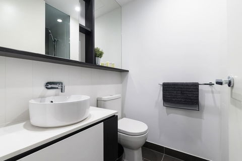 Astrina 2 Bed 2 Bath Apartment - Accommodation Australia 9