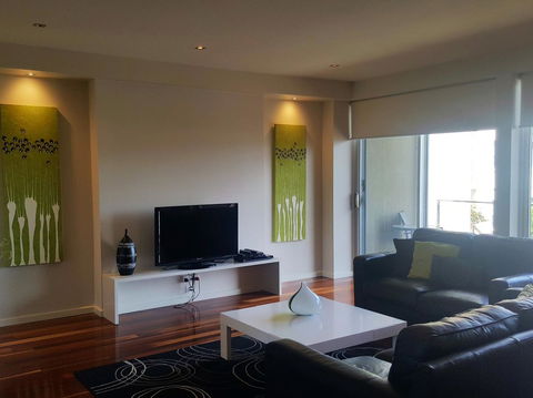 104 On Merri Apartments - Australia Shopping 20