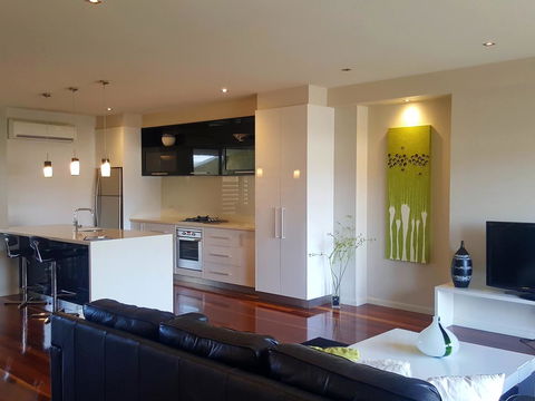 104 On Merri Apartments - Australia Shopping 17