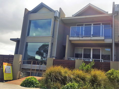104 On Merri Apartments - Australia Shopping 14