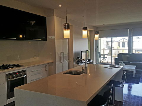 104 On Merri Apartments - Australia Shopping 21