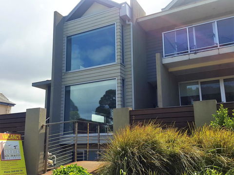 104 On Merri Apartments - Australia Shopping 13