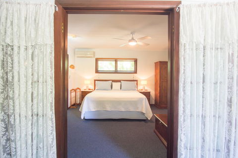 Debbie\'s Place - Local Tourism 40