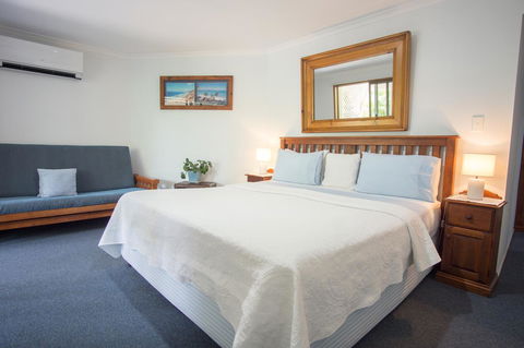 Debbie\'s Place - Local Tourism 18