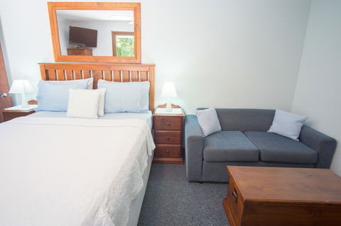 Debbie\'s Place - Local Tourism 2