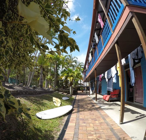 Cool Bananas Backpackers - Australia Shopping 2