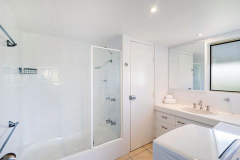 Sunseeker Holiday Apartments - Accommodation Australia 27