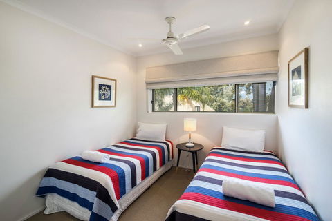 Sunseeker Holiday Apartments - Accommodation Australia 3