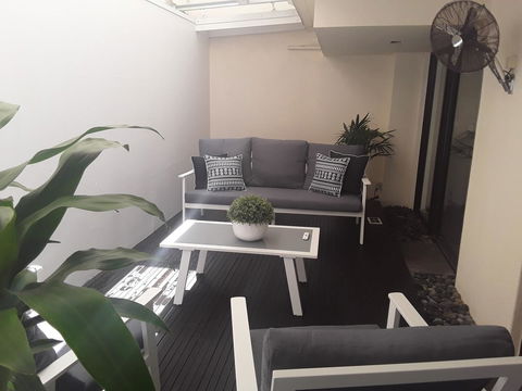 Sunseeker Holiday Apartments - Accommodation Australia 12
