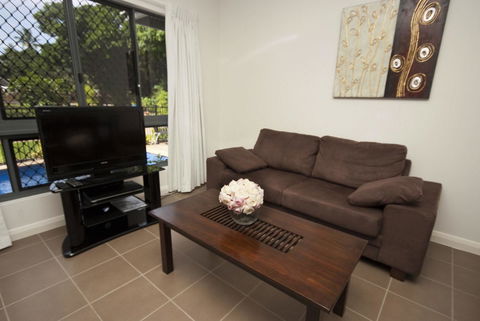 Woodville Beach Townhouse 6 - Accommodation Australia 11