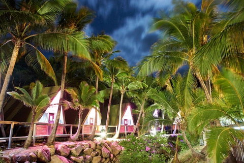 Nomads Magnetic Island - Accommodation Australia 1