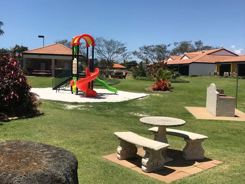 Coral Cove Resort - Accommodation Australia 1