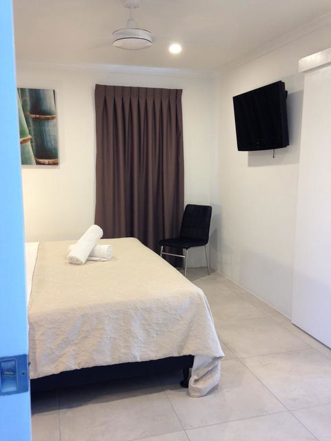 Chez Noosa Resort Motel - Local Tourism 12