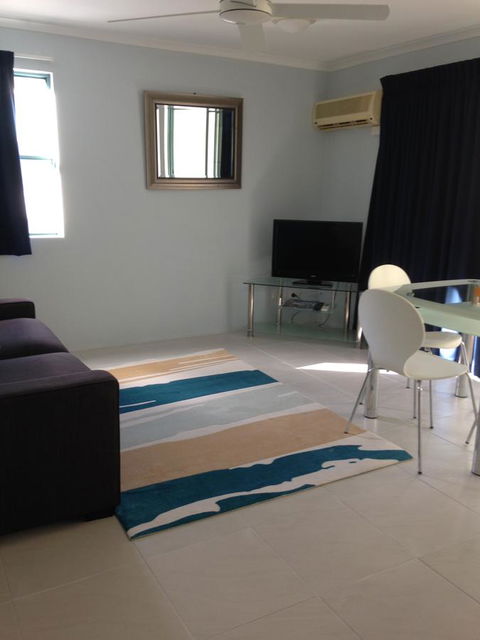 Chez Noosa Resort Motel - Local Tourism 23