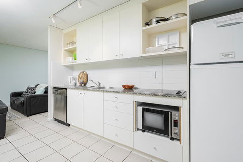 Coloured Sands - Rainbow Beach Resort - 5 Mins To Beach - Accommodation Australia 4