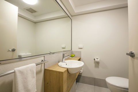 Nightcap At Kawana Waters Hotel - Accommodation Australia 32