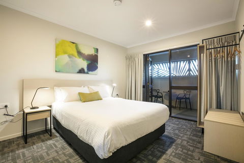 Nightcap At Kawana Waters Hotel - Accommodation Australia 41