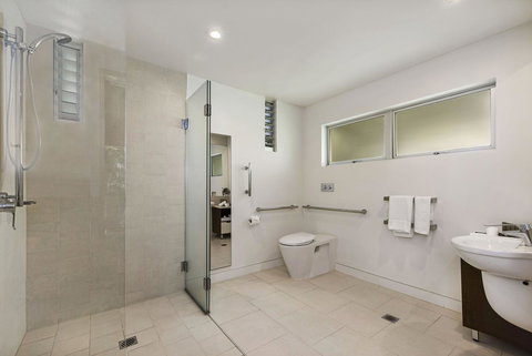 Peppers Noosa Resort And Villas - Bed n Breakfasts 17