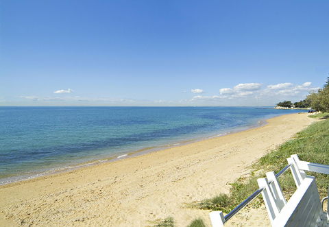 The Sebel Brisbane Margate Beach - Bed n Breakfasts 23