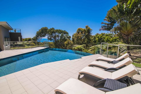 Rainbow Ocean Palms Resort - Accommodation Australia 4