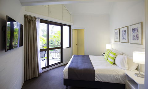 Ocean Breeze Resort - Accommodation Australia 30