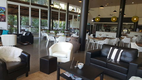 Sandcastles 1770 Motel & Resort - Australia Shopping 2