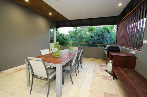 Sandcastles 1770 Motel & Resort - Australia Shopping 9