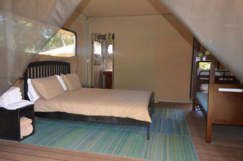 Castaways Moreton Island - Accommodation Australia 5