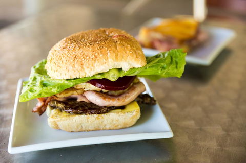 Castaways Moreton Island - Accommodation Australia 12