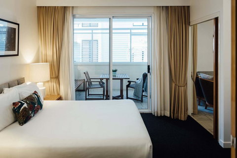 The Sebel Noosa - Bed n Breakfasts 6