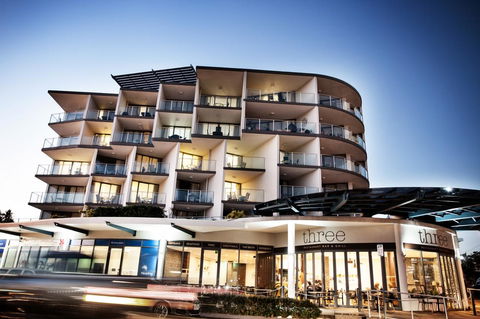 Ocean Views Resort Caloundra - Accommodation Australia 1