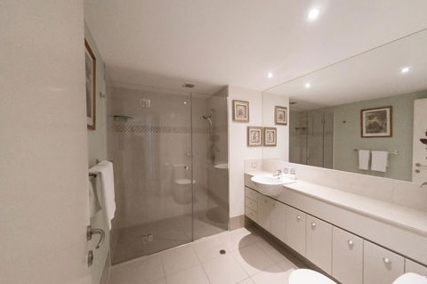 Ocean Views Resort Caloundra - Accommodation Australia 20