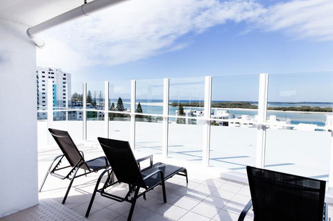 Ocean Views Resort Caloundra - Accommodation Australia 6