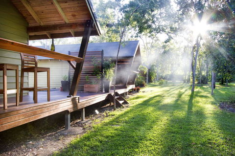 Airlie Beach Eco Cabins - Adults Only - Accommodation Australia 0