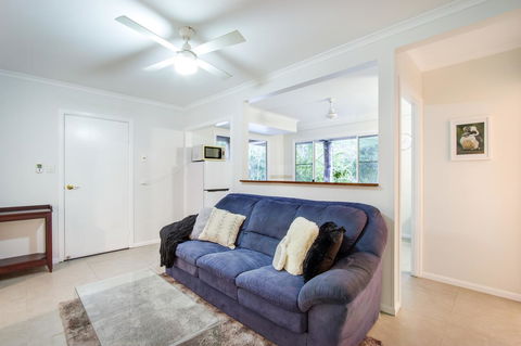 Airlie Beach Eco Cabins - Adults Only - Accommodation Australia 38
