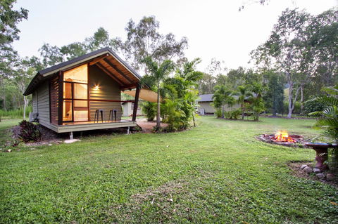 Airlie Beach Eco Cabins - Adults Only - Accommodation Australia 28