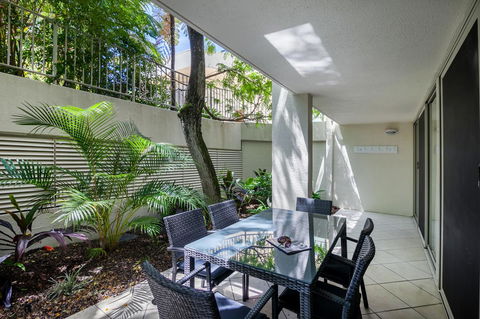 Noosa Harbour Resort - Accommodation Australia 27