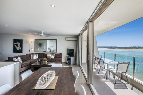 Noosa Harbour Resort - Accommodation Australia 25